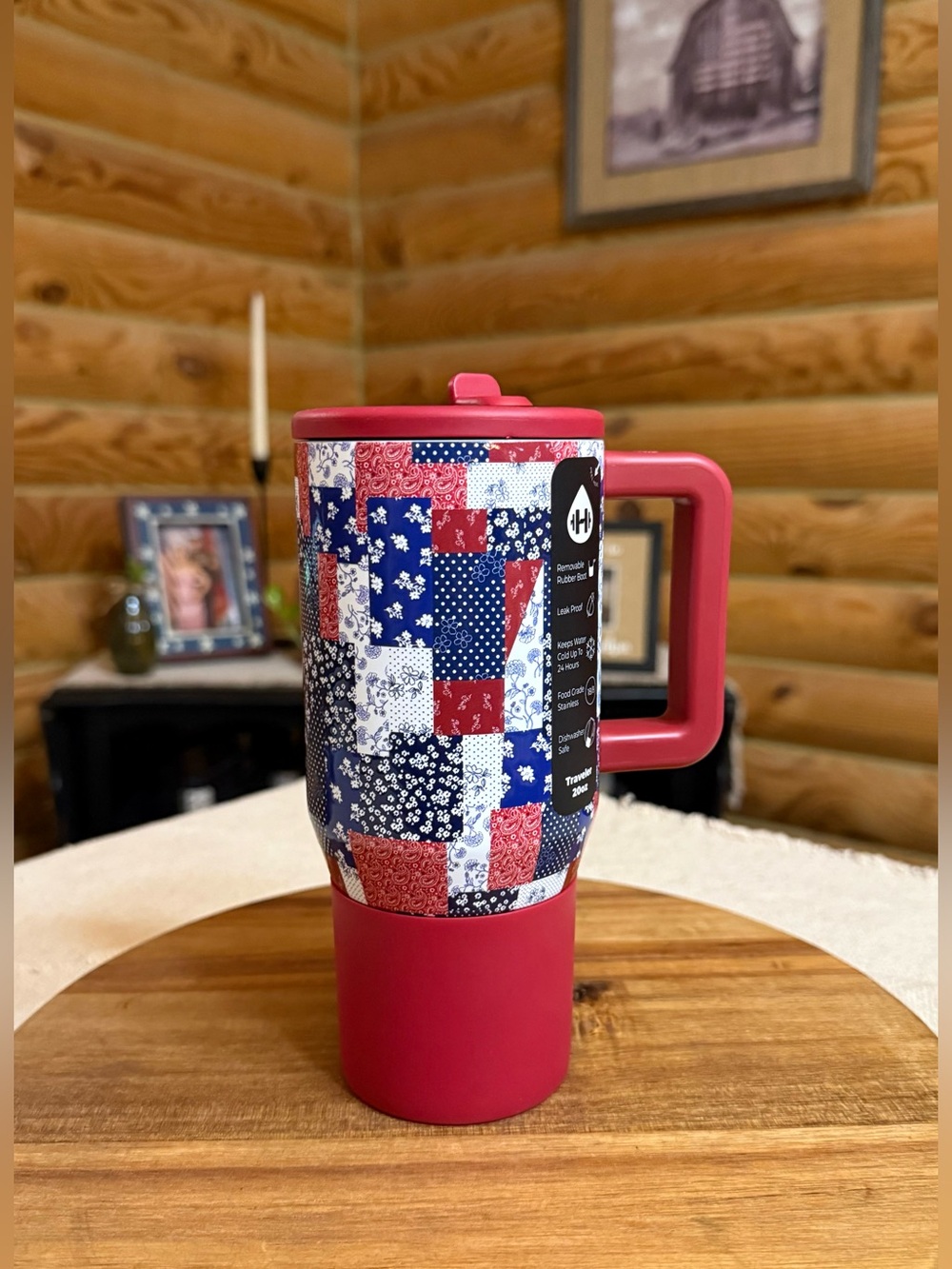QUILTED AMERICANA HydroJug 20oz Traveler Straw Tumbler